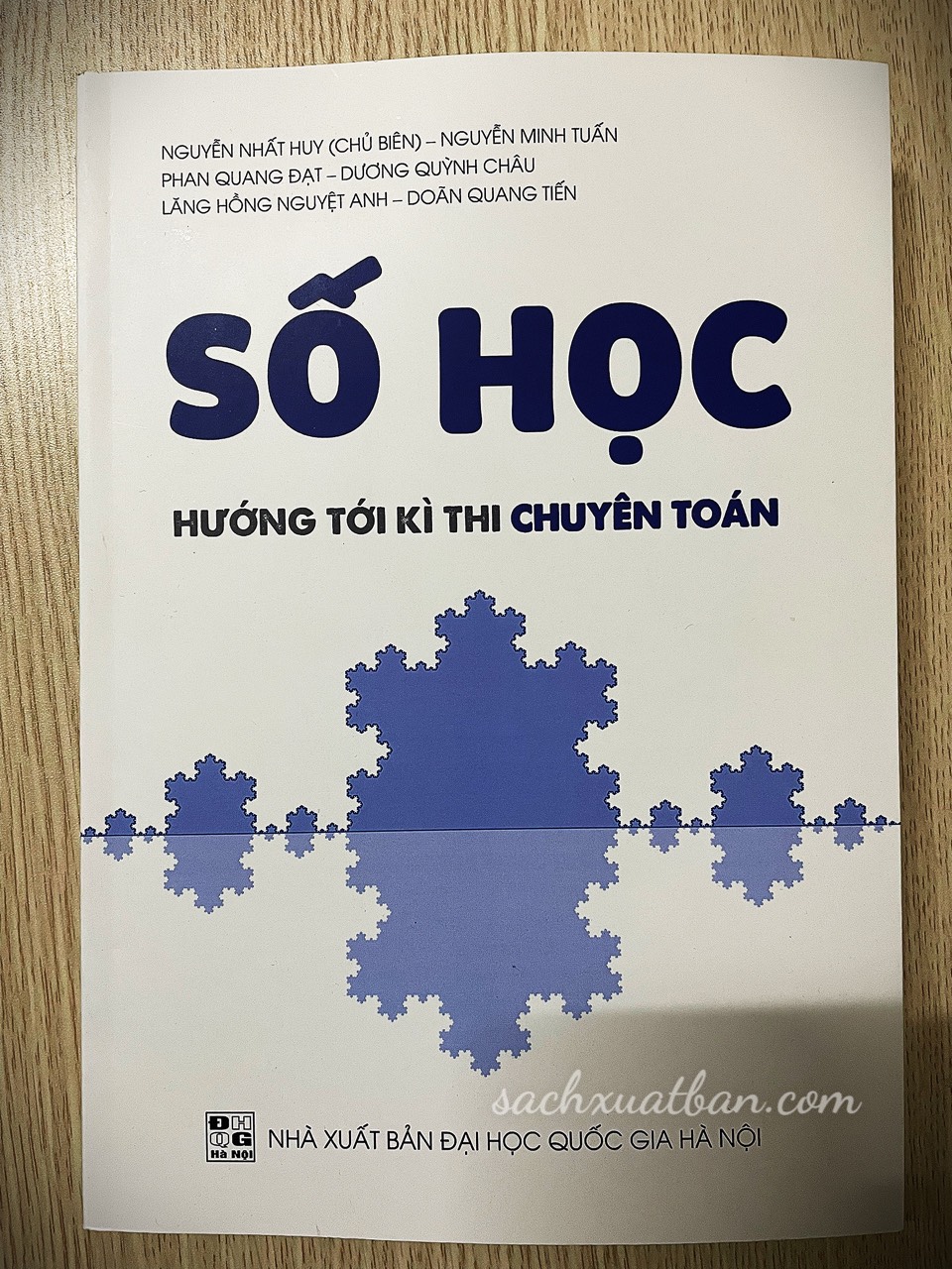 SỐ HỌC HƯỚNG TỚI KÌ THI CHUYÊN TOÁN