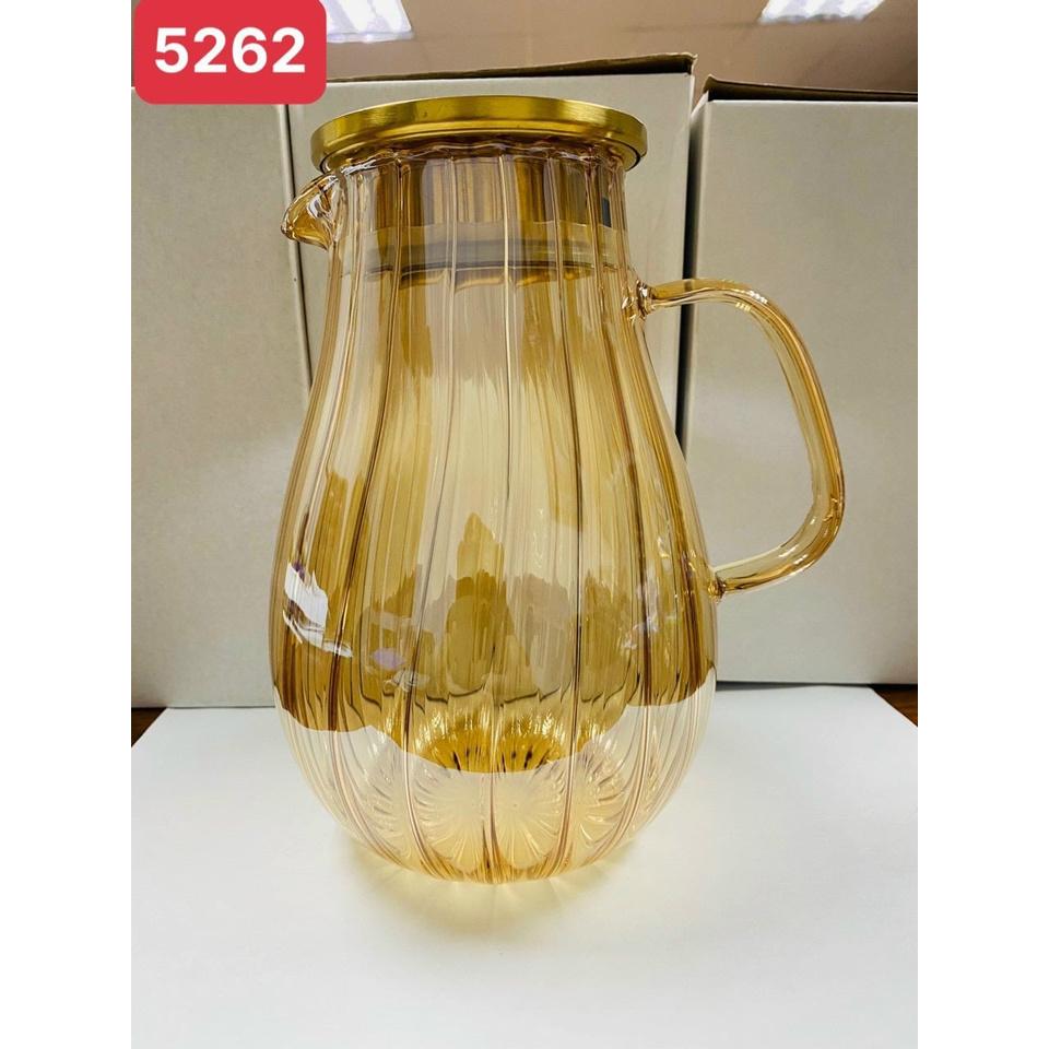 Bình đựng nước uống thủy tinh vàng vân sọc bầu