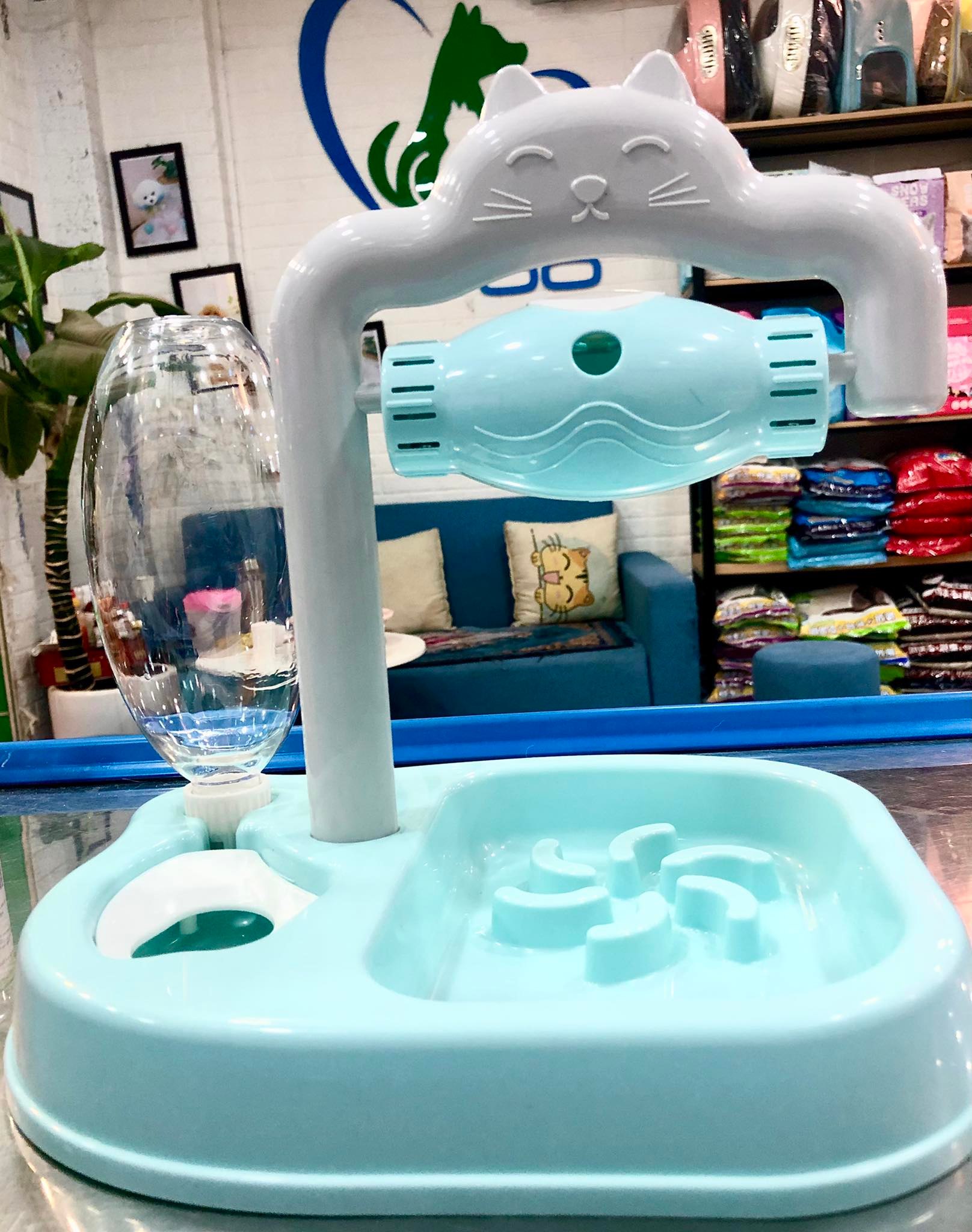 Bát chống nghẹn kèm bình cấp nước dành cho thú cưng