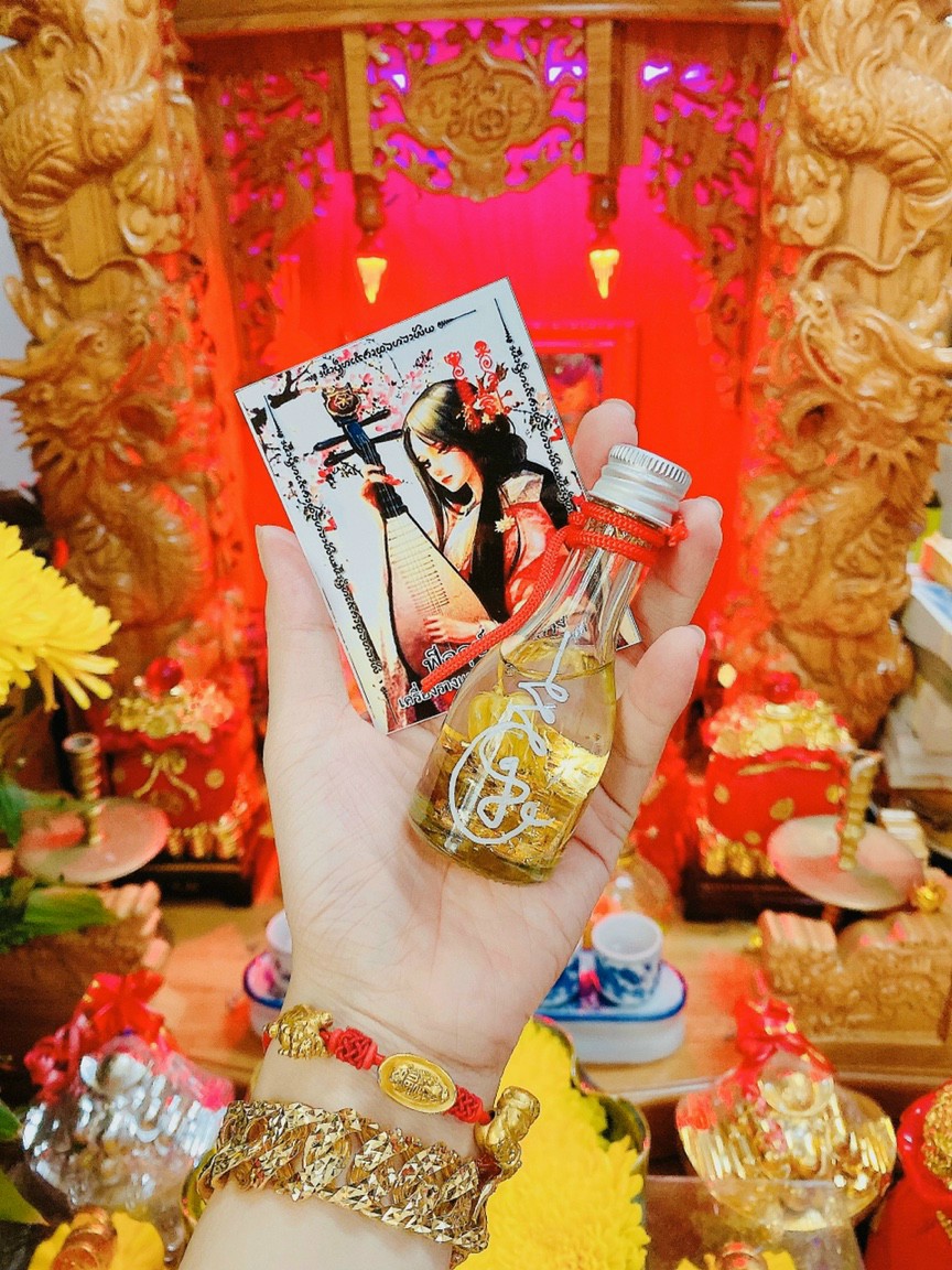 Dầu nói vạn người nghe