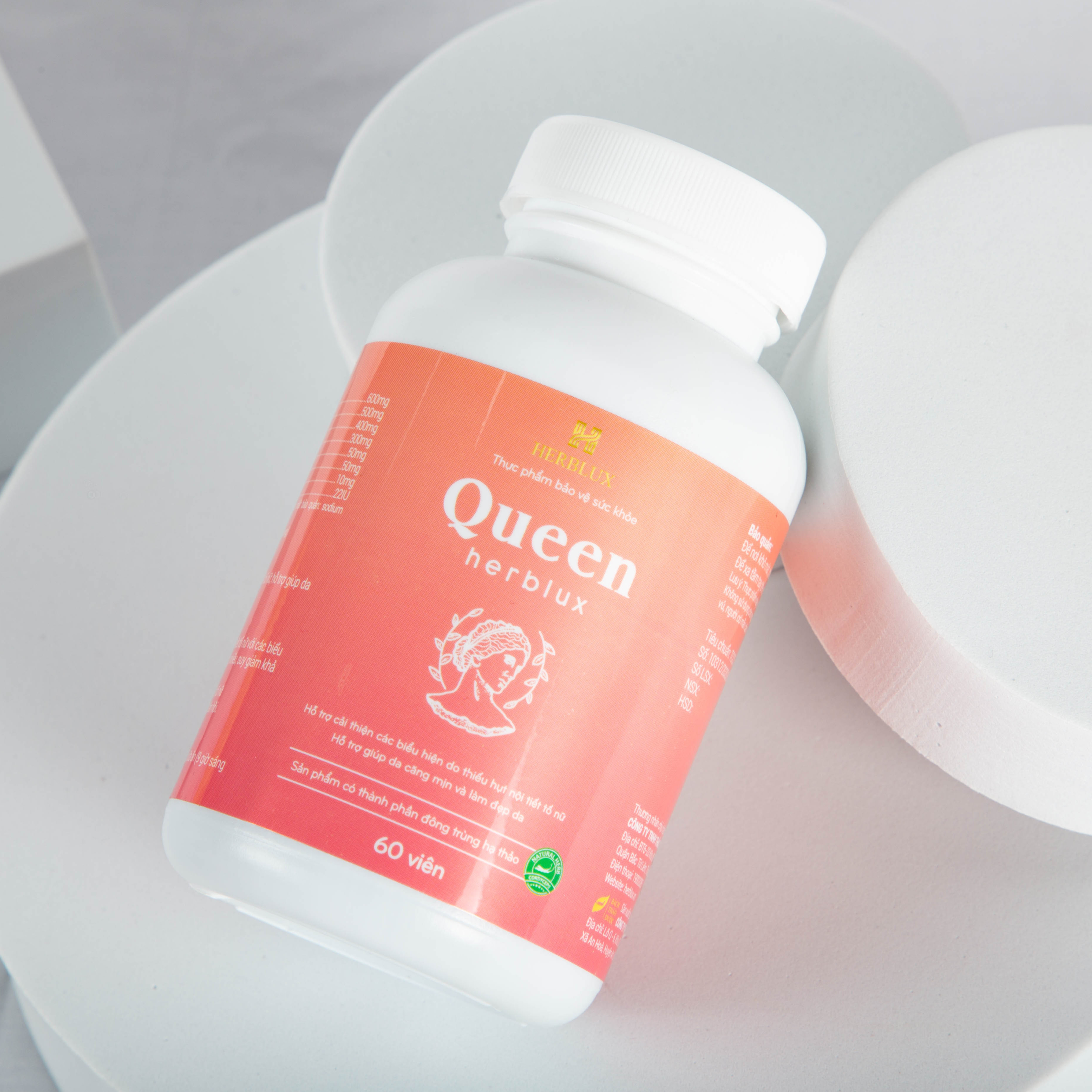 Thực Phẩm Bảo Vệ Sức Khỏe Queen Herblux - Hỗ Trợ Cải Thiện Các Biểu Hiện Do Thiếu Hụt Nội Tiết Tố Nữ, Hỗ Trợ Giúp Da Căng Mịn Và Làm Đẹp Da
