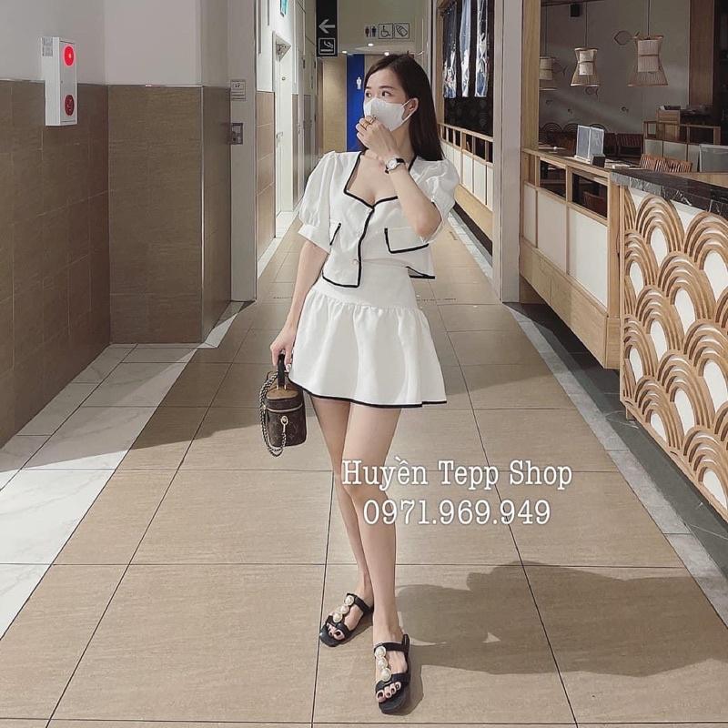Set áo croptop tay phồng mix váy ngắn