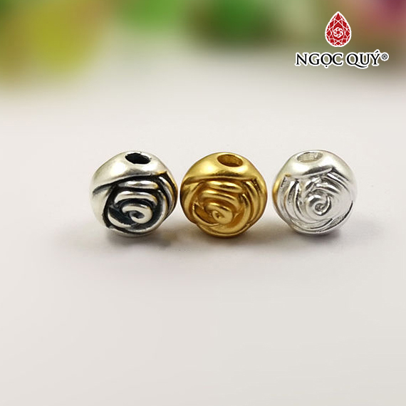 Charm bạc xỏ ngang hình hoa hồng - Ngọc Quý Gemstones