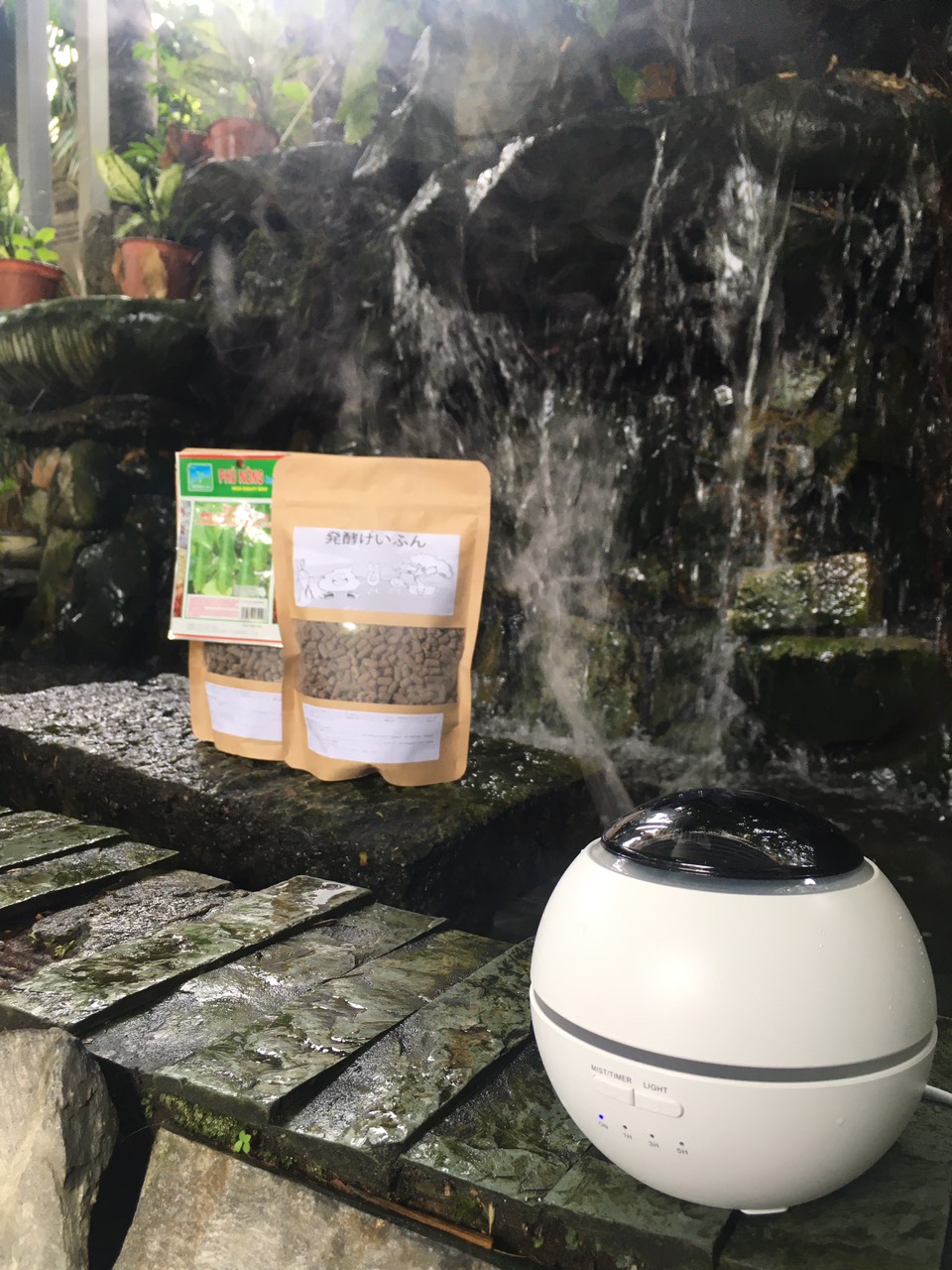 PHÂN HỮU CƠ NHẬT 2 GÓI 1 KG - TẶNG 1 GÓI HẠT GIỐNG BẤT KỲ