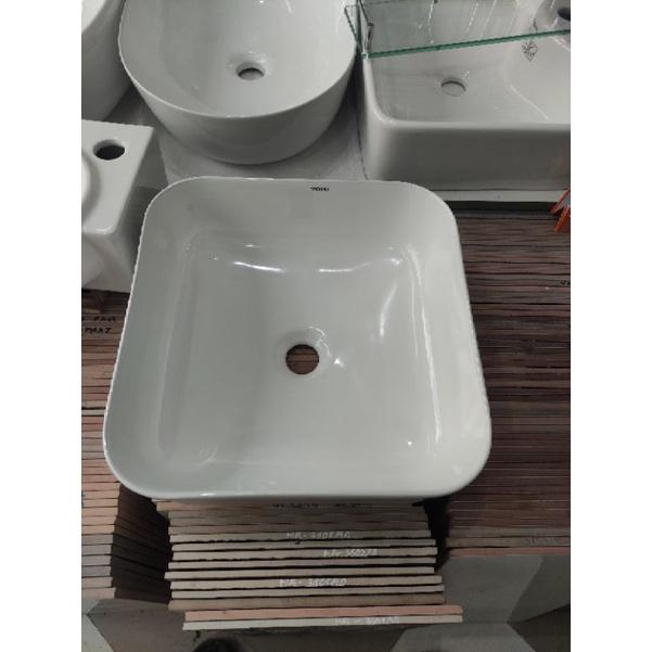 Chậu lavabo đặt bàn