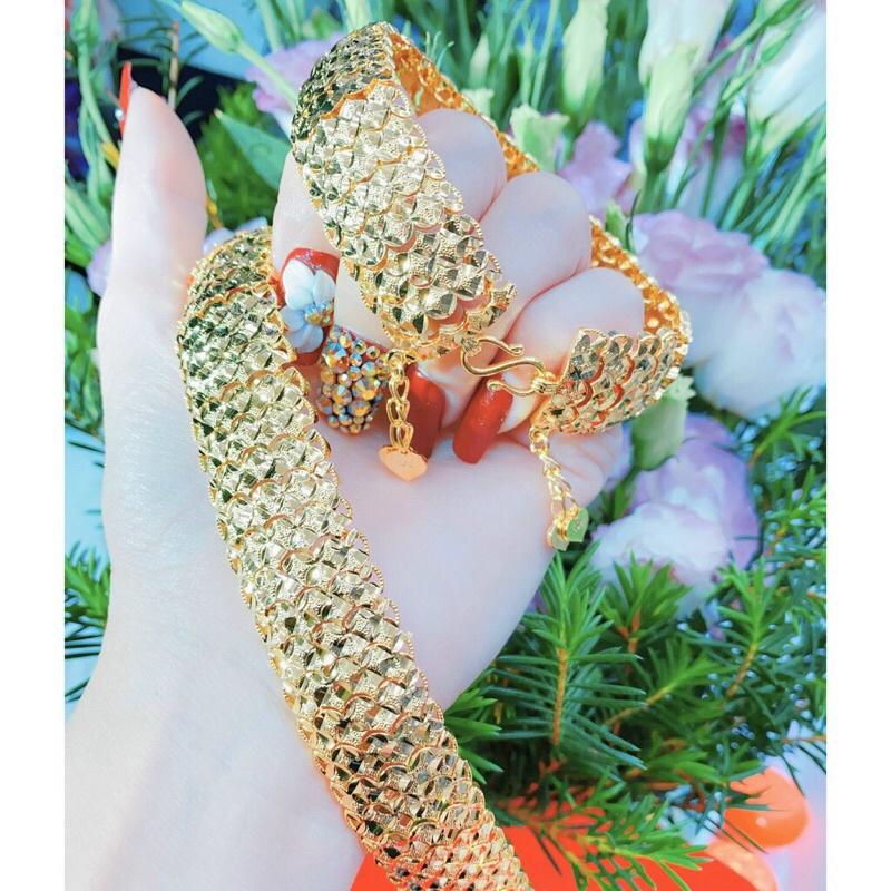 Lắc tay vảy cá mạ vàng đủ size Kami