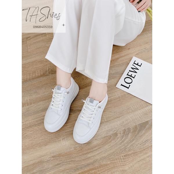 Giày slip on màu trắng be siêu xinh dễ mang, dáng độn đế 3-4cm đi chơi, làm, du lịch phối mọi đồ đều đẹp