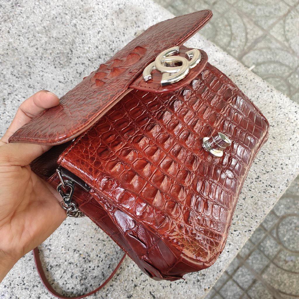 Túi nữ da cá sấu đeo chéo có khuy cài!