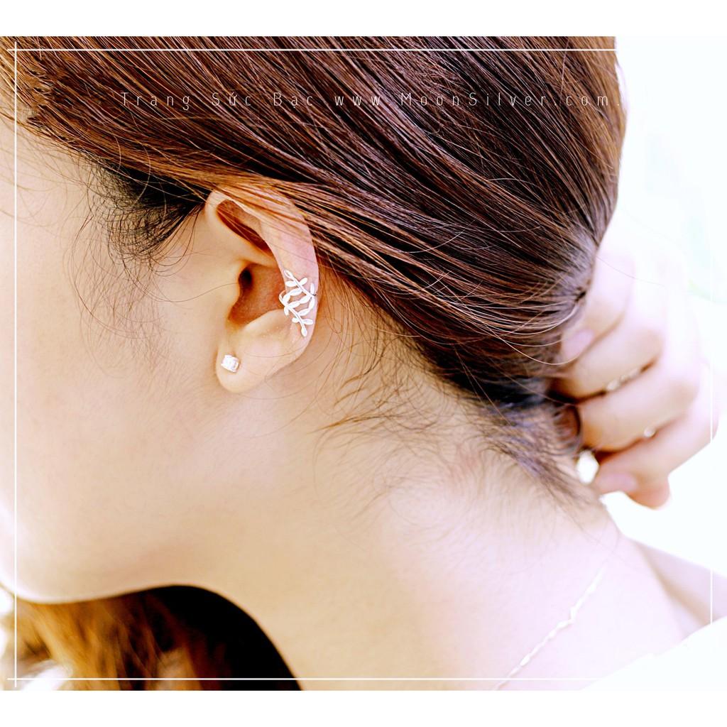 Khuyên tai bạc kẹp vành lá oliu