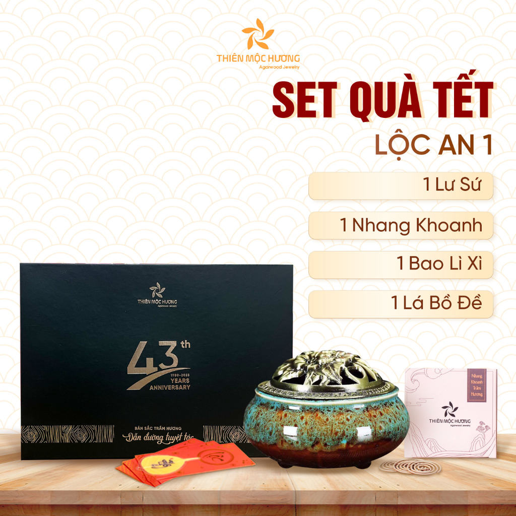 Bộ quà tặng trầm hương Lộc An Thiên Mộc Hương bao gồm nhang, lư sứ, bao lì xì và lá bồ đề