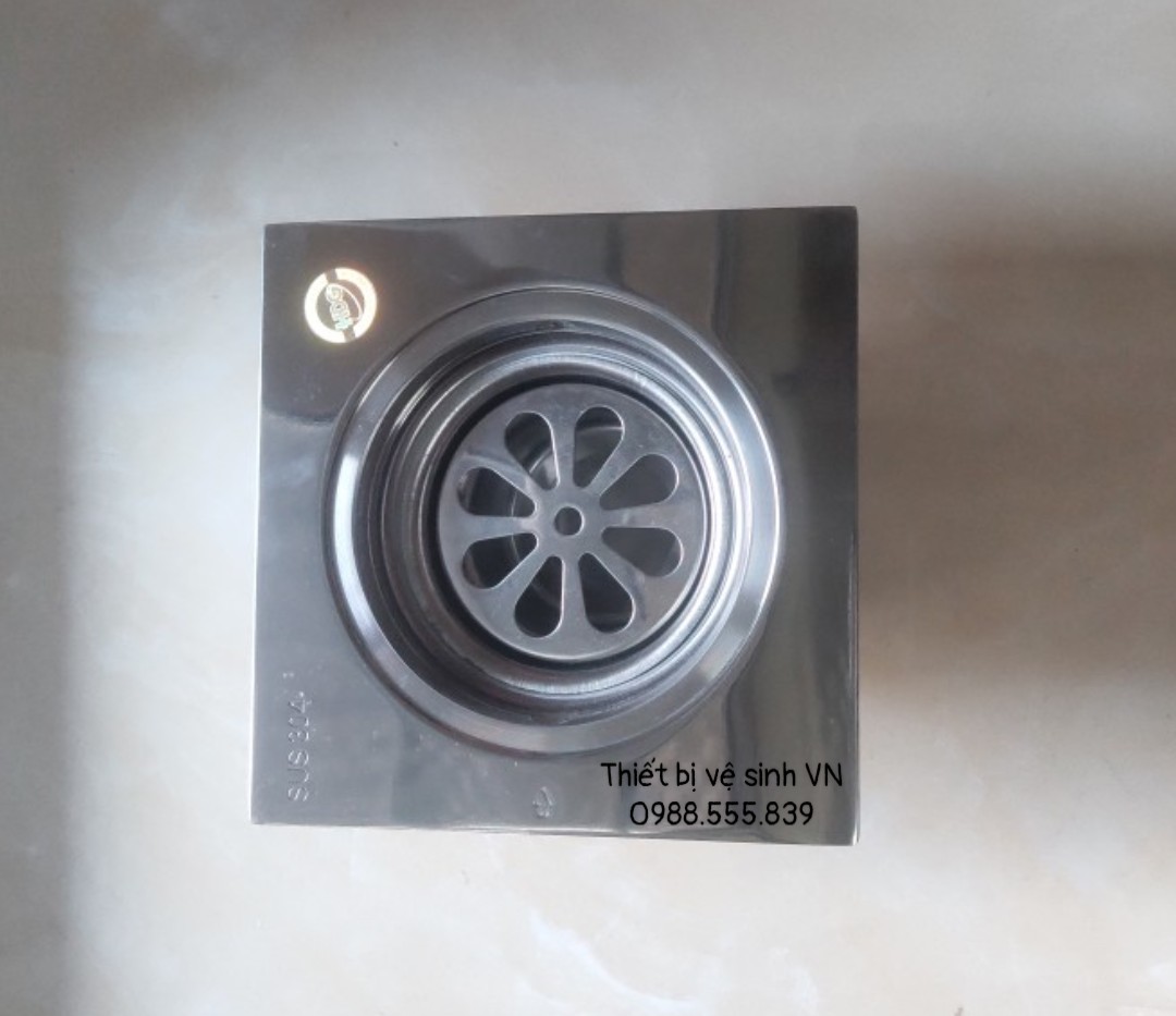 Ga thoát sàn G911 inox 304 bóng - phi 76