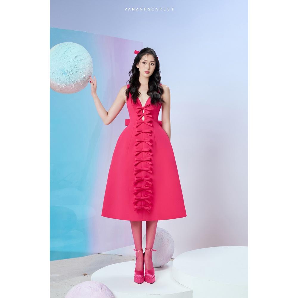 Đầm nữ VANANHSCARLET nơ ngực dáng dài V094S22