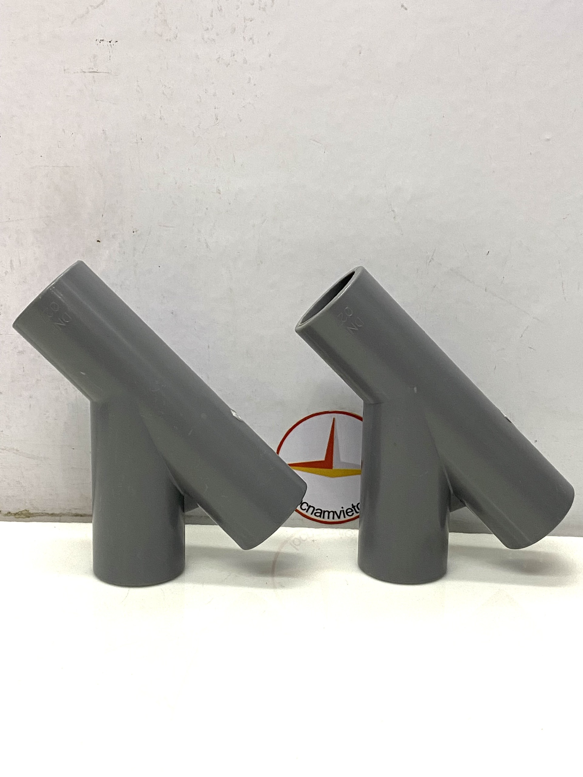 Y 27 nhựa PVC - Y27 (2 cái)
