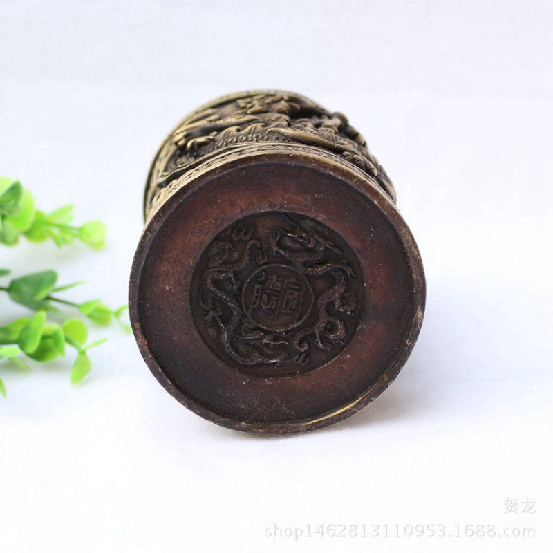 Ống đựng bút bằng đồng thau cỡ trung phong thủy Tâm Thành Phát