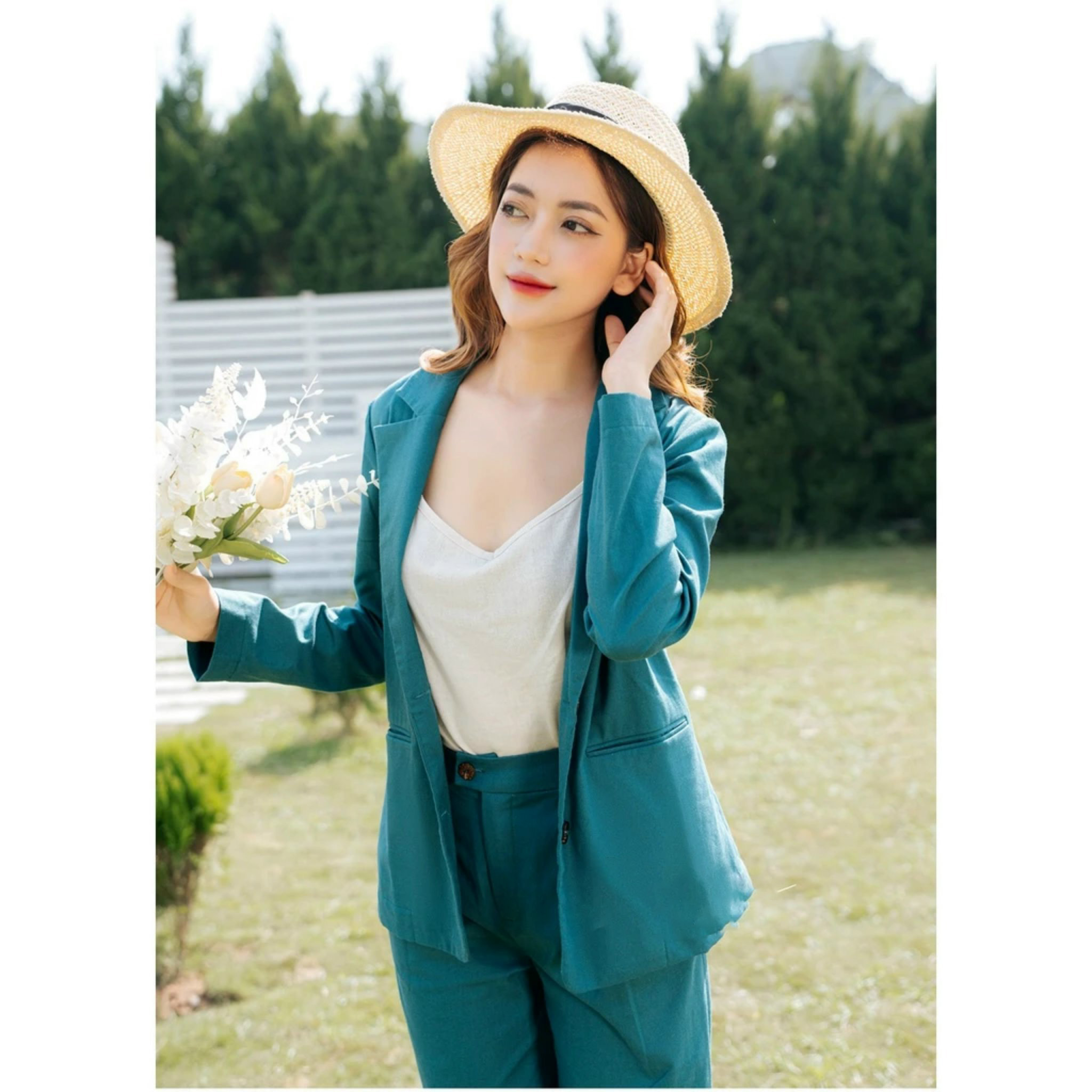 Hình ảnh Áo blazer nữ dáng suông khoác nhẹ cao cấp vải linen lên form chuẩn đẹp, phối màu trẻ trung nữ tính Haint Boutique BZ08