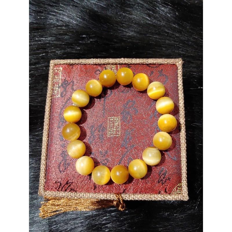 Vòng tay phong thủy mắt hổ