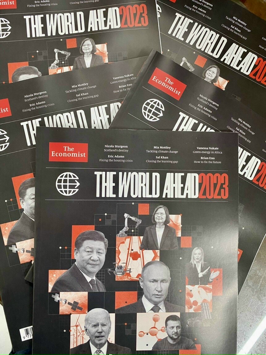 Tạp chí tiếng Anh: The World Ahead 2023 - nhập khẩu từ Singapore, ấn bản 1 năm 1 lần của The Economist