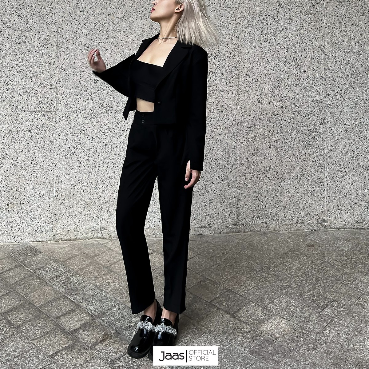 Set áo vest croptop tay dài quần baggy lưng cao cá tính