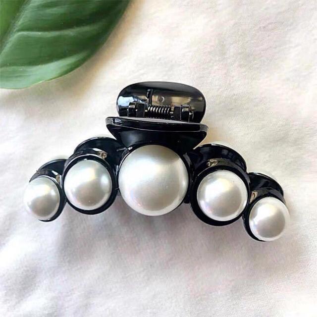 ️cặp cào cho tóc đính hạt châu màu trắng