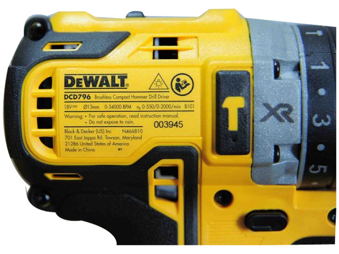 Máy khoan cầm tay 18V Dewalt DCD796N (thân máy)