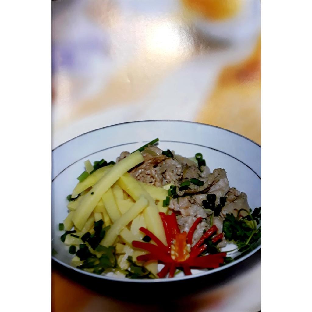 Sách - Thực Đơn Cơm Gia Đình 3 Món Miền Trung