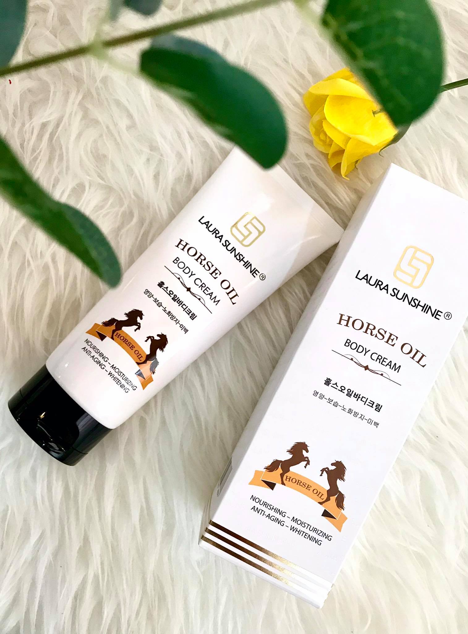 Kem dưỡng thể dầu ngựa ban đêm Hàn Quốc 200g - Horse Oil Body Cream - Laura Sunshine - Nhật Kim Anh