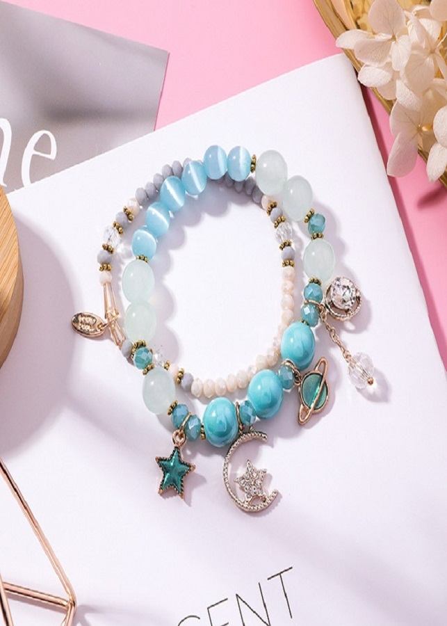 Bộ 2 Vòng Tay Đá Opal Mắt Mèo Phối Charm Trăng Sao