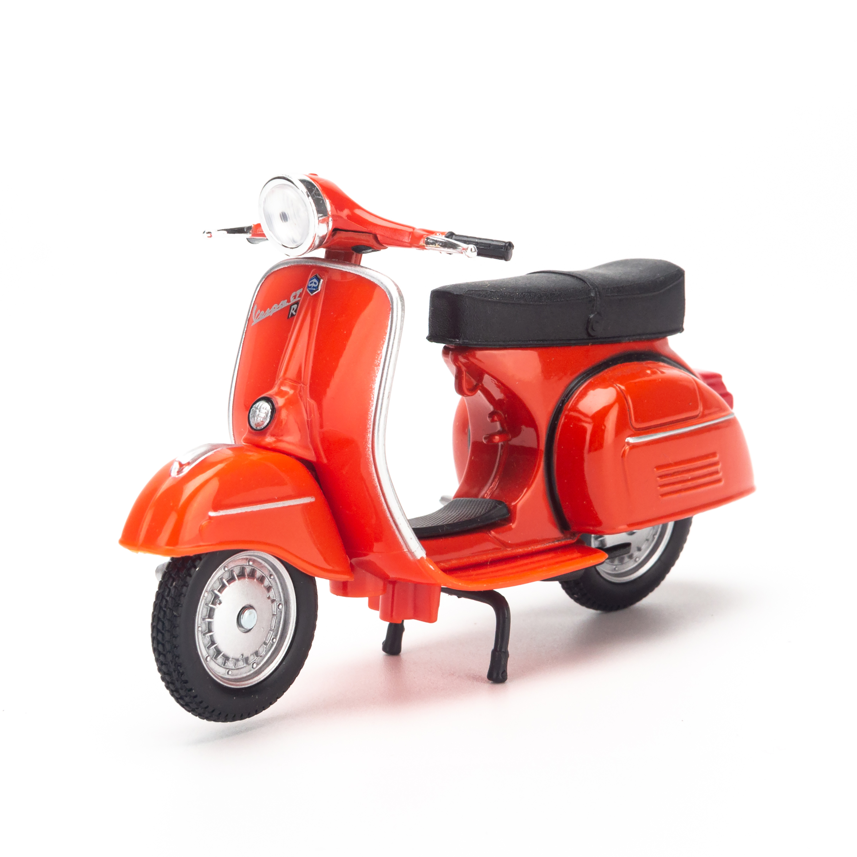 Mô hình xe Vespa 125 GTR 1968 1:18 Maisto 20-05090