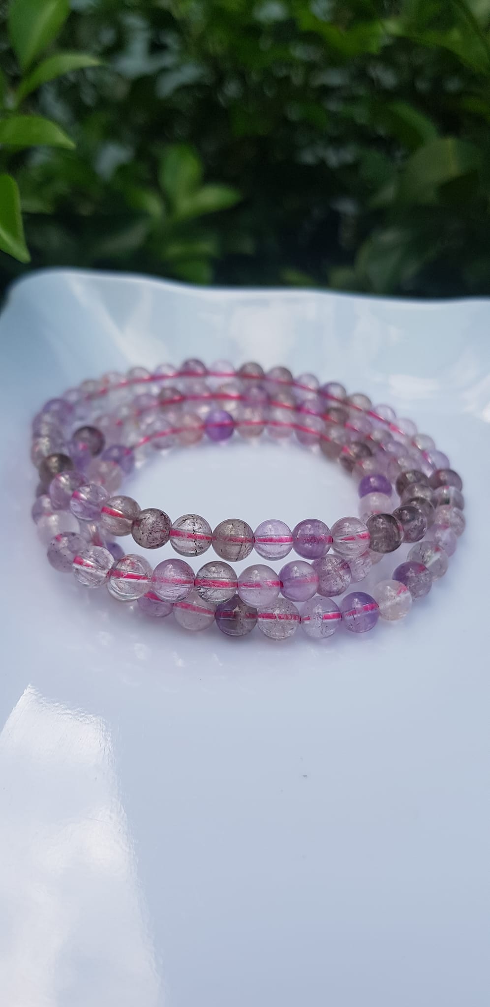Vòng Tay phong thủy Đá Super Seven tự nhiên bóng đẹp Size vòng hạt 6mm kiểu quấn tay 3 vòng đẹp lắm ạ Super Seven màu tím tím trắng bóng thiệt là đẹp ạ