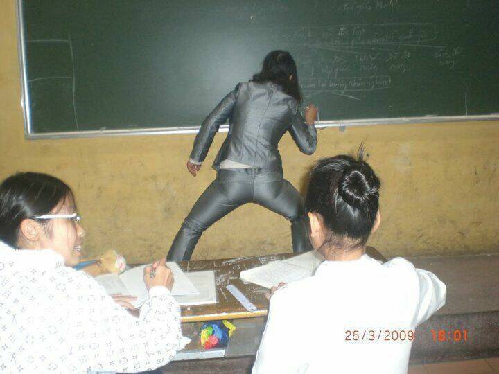 hình ảnh hài hước new chapter 12 2