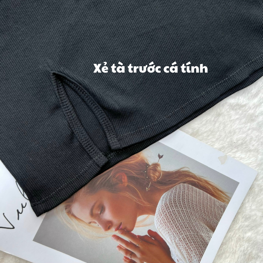 Đầm body dài tay xẻ trước cổ tròn cut-out sành điệu cá tính phong cách Hàn quốc màu đen chất thun gân mịn đẹp mặc đi chơ