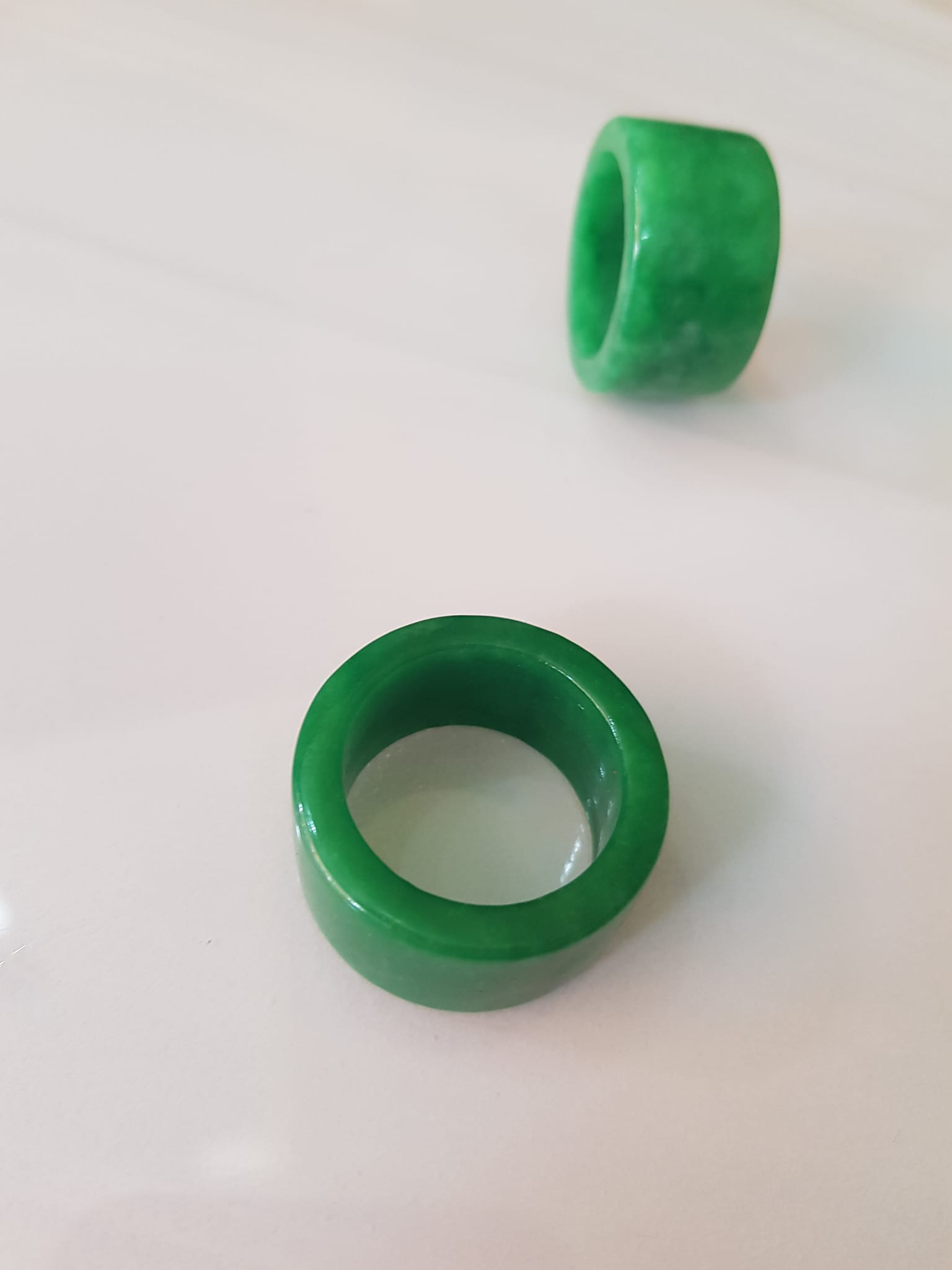 Nhẫn Càn Long Nam Xanh Ngọc Đẹp Ni 21mm x bản cao 13mm/15mm Chất liệu Đá Cẩm Thạch Tự nhiên màu Xanh Hy Vọng Bóng Tươi quá đẹp chuẩn Hợp Nam mệnh Mộc Mệnh Hỏa đeo Ni21mm lọt lòng ngón giữa ngón cái ạ