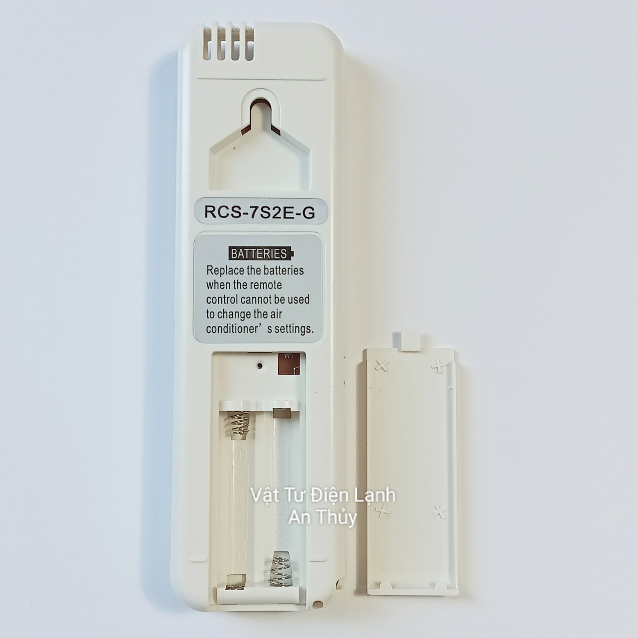 Remote máy lạnh SANYO dài - Điều khiển máy lạnh SANYO - Remote điều hòa SANYO - Điều khiển điều - SANYO