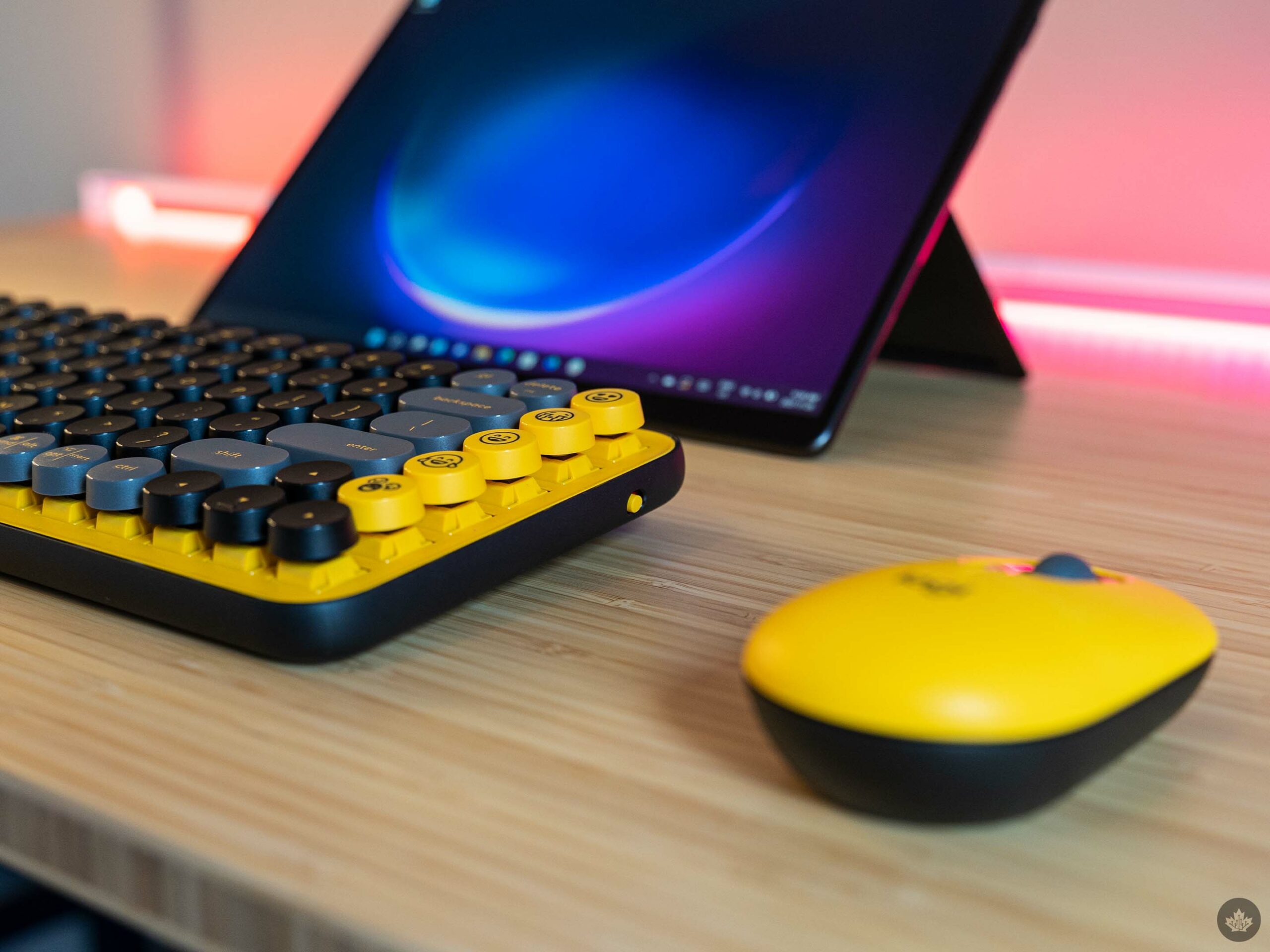 Bàn phím cơ Logitech POP KEYS Wireless - hàng chính hãng