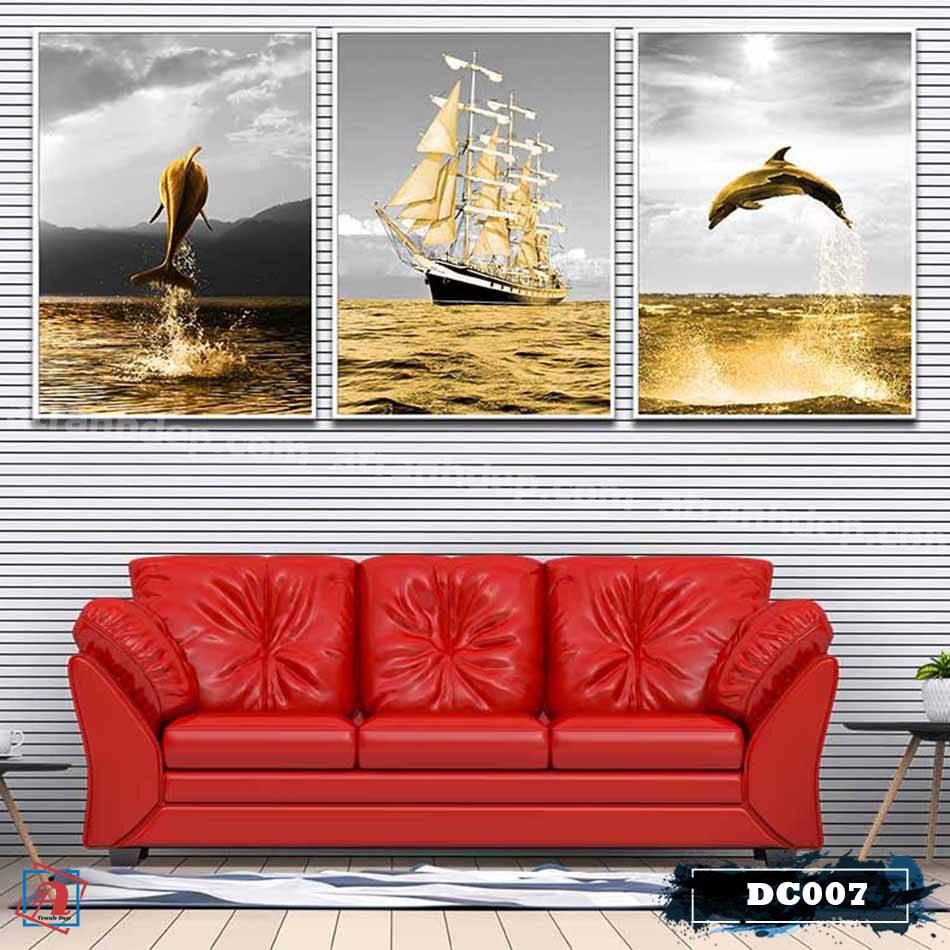 Bộ 3 tranh canvas treo tường decor con thuyền, biển và cá heo – vàng – DC007