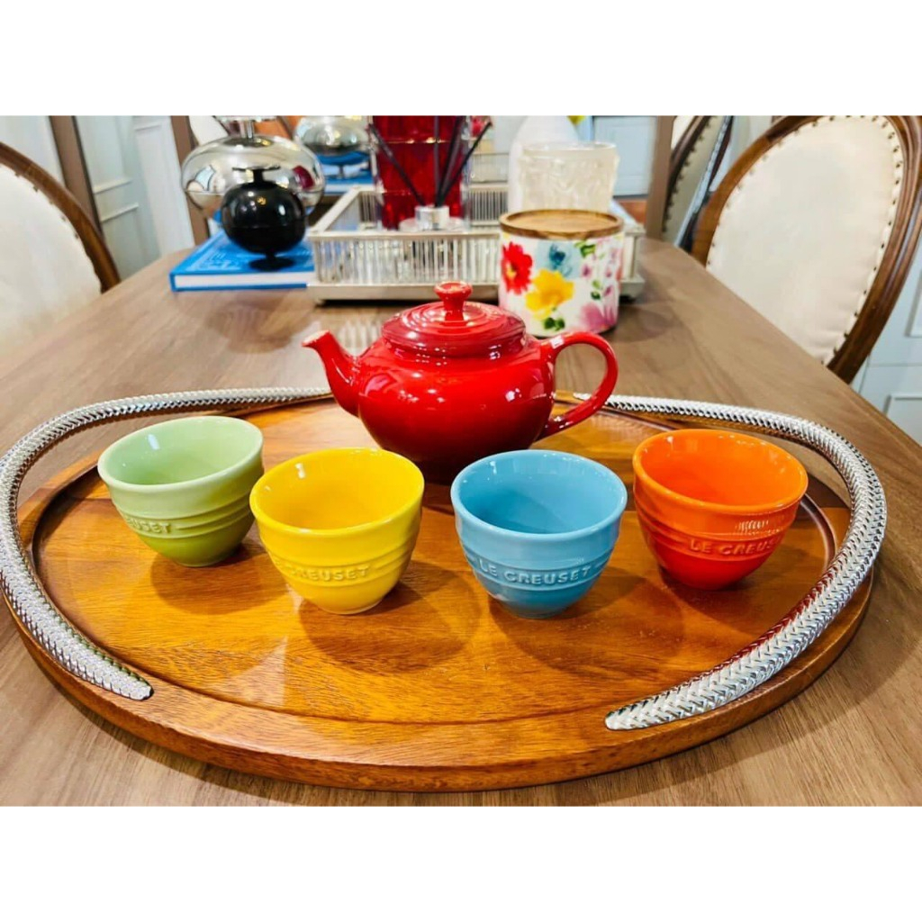 Bộ Ấm Chén Le Creuset Gồm 1 Ấm 600ml Và 4 Chén 100ml
