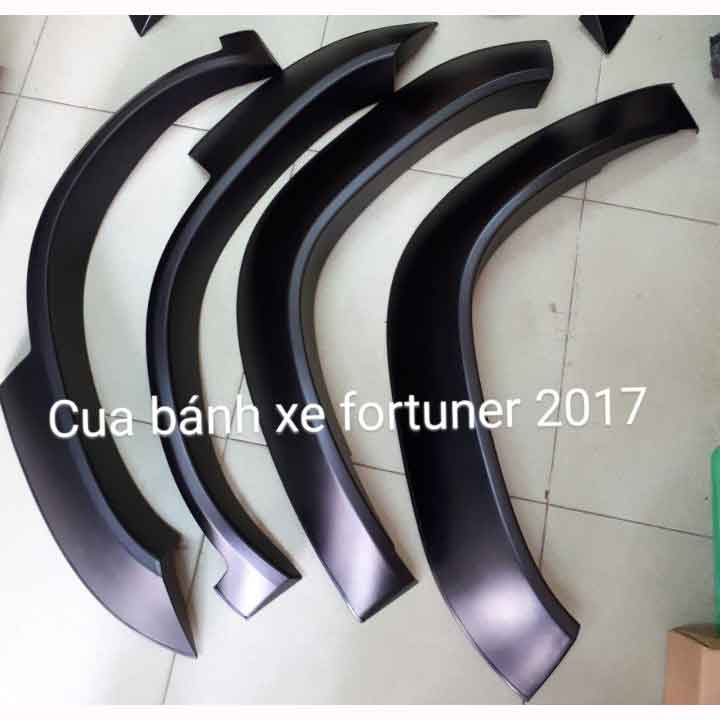 Bộ Ốp Cua Lốp Dành Cho Xe - Fortuner 2017-2020