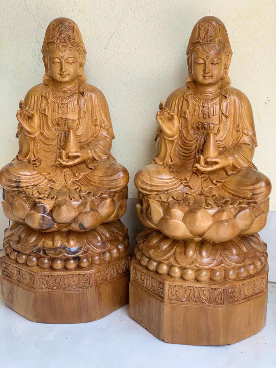 TƯỢNG PHẬT MẸ QUAN ÂM BỒ TÁT GỖ BÁCH XANH THƠM NỨC KT CAO 40CM