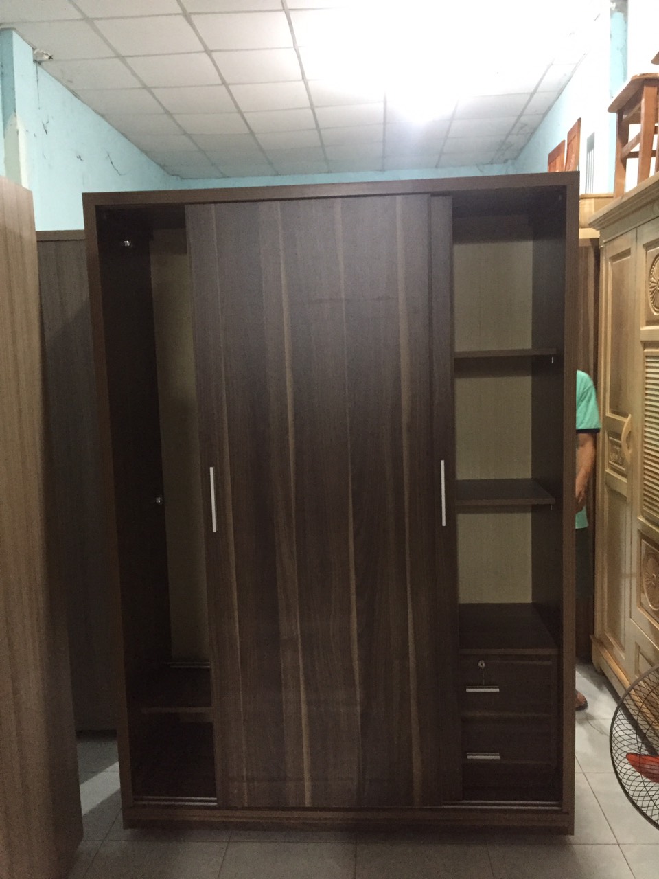Tủ quần áo gỗ MDF Melamine cửa lùa 1M8