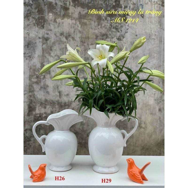 Lọ hoa bình sữa cắm hoa có thể đựng nước