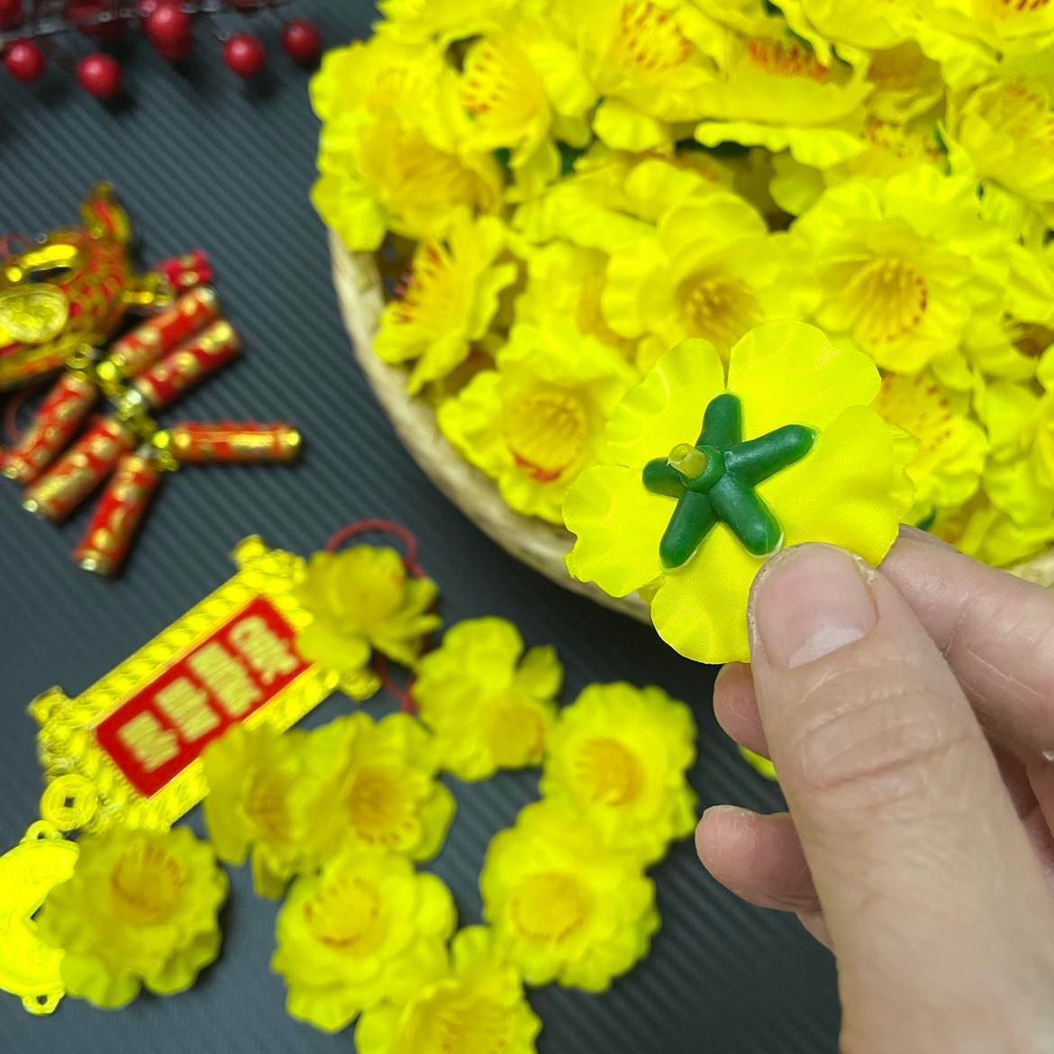 Hoa TẾT Ngày Xuân - Hoa MAI vải CHÙM , RỜI - trang trí nhà cửa , công sở - HOA TO ĐEP, SẮC SẢO  - Hoa Cân Ký bán rẻ