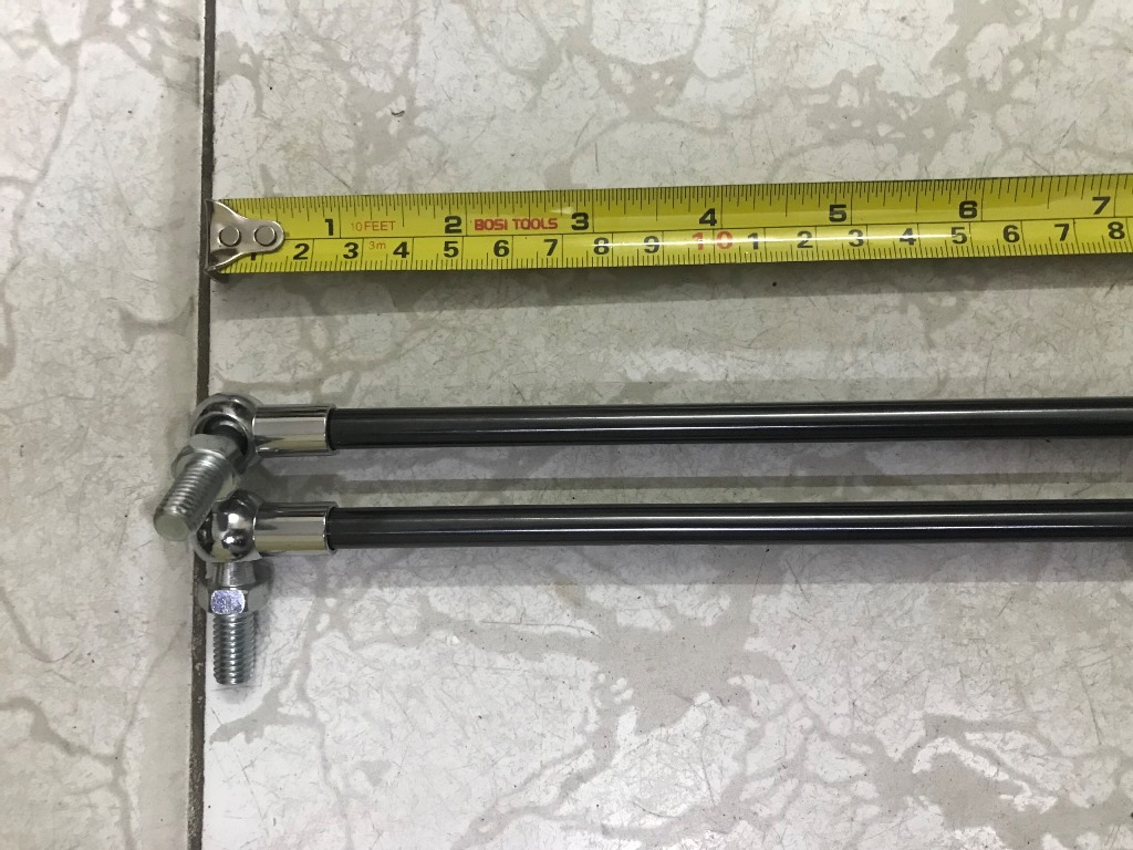 Ty chống nắp capô Toyota Land Cruiser