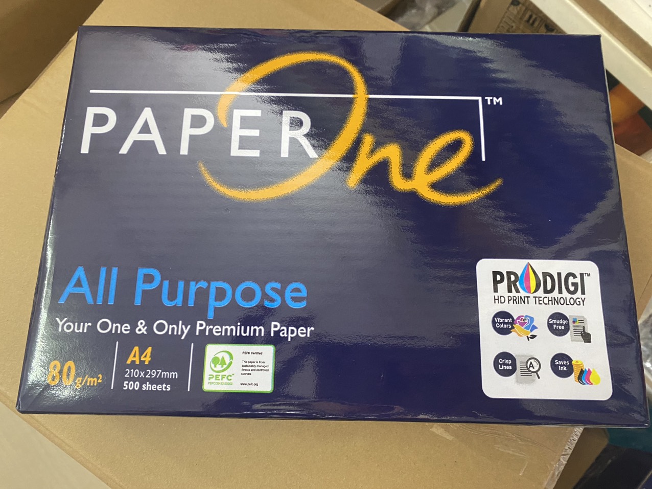 Giấy PaperOne A4 DL 80