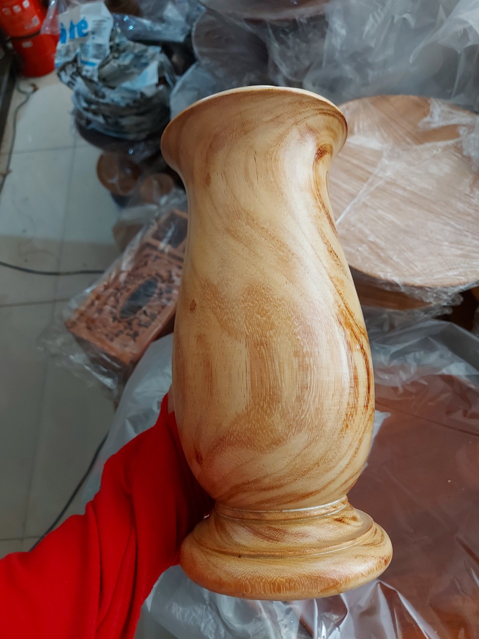 Lọ hoa gỗ gõ nguyên khối cỡ đại cao 30 cm loại 1