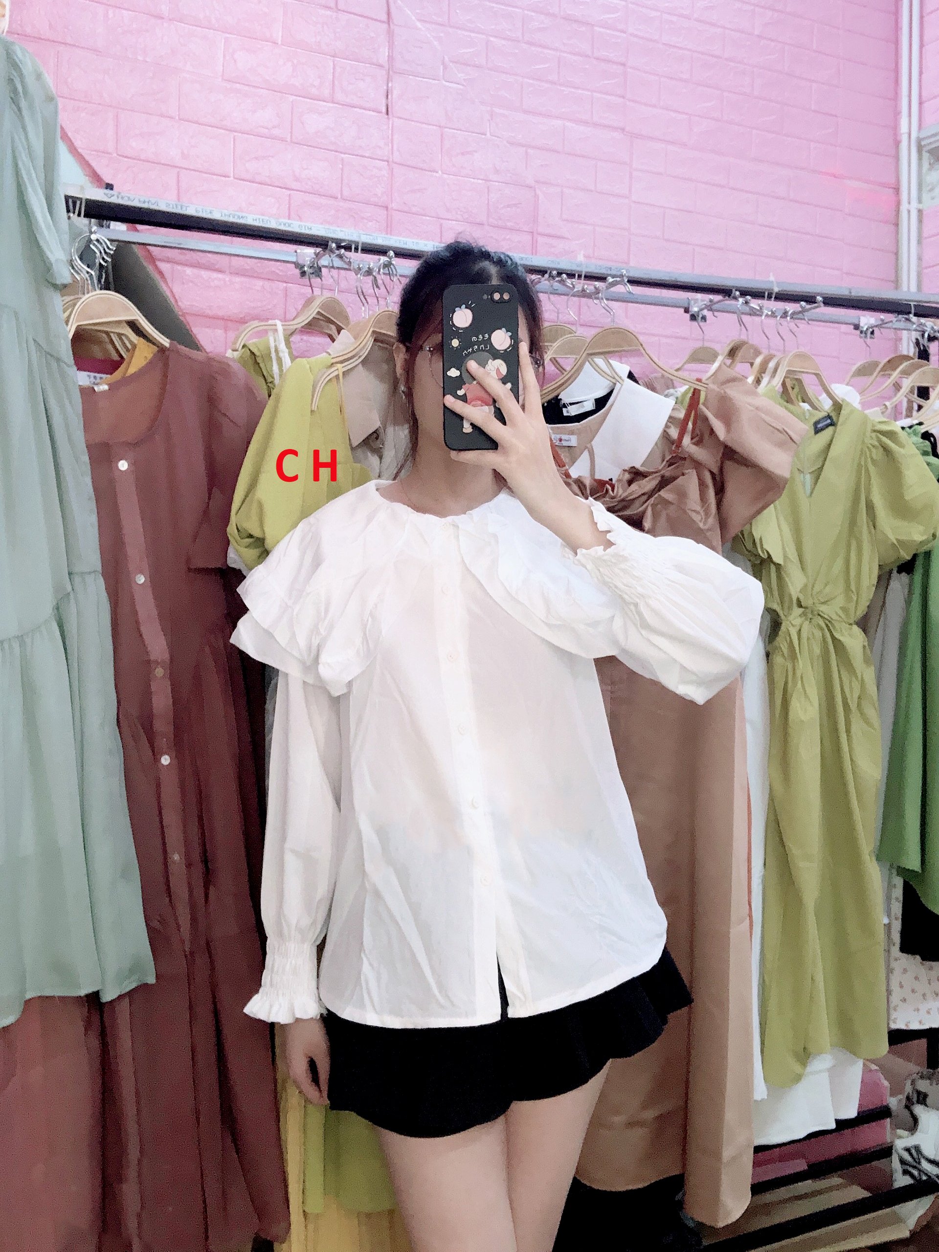 Áo sơ mi trắng cổ bẻ tay chun siêu đẹp điệu nữ tính