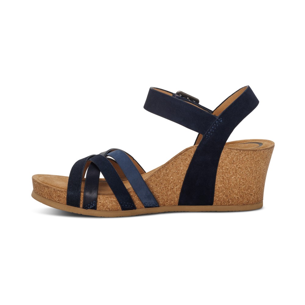 Sandal sức khoẻ nữ Aetrex Noelle Navy - Giày cao gót 5p đệm da mềm