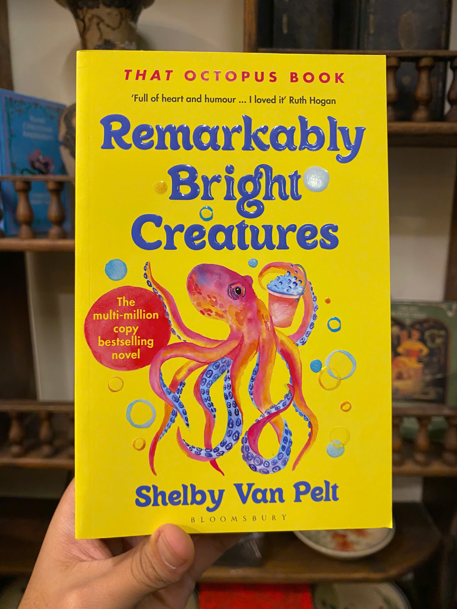 Sách - Remarkably Bright Creatures by Shelby Van Pelt | Contemporary Fiction / Ngoại văn Nhập khẩu