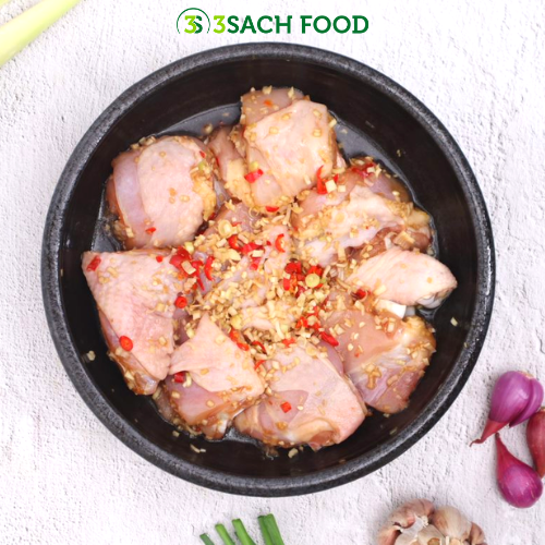 Đùi Góc Tư Gà Ướp Sả Ớt