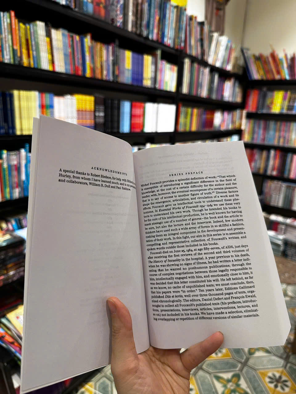 Sách - Aesthetics - Essential Works 1954-84 by Michel Foucault - Penguin Modern Classics - Sách Ngoại Văn