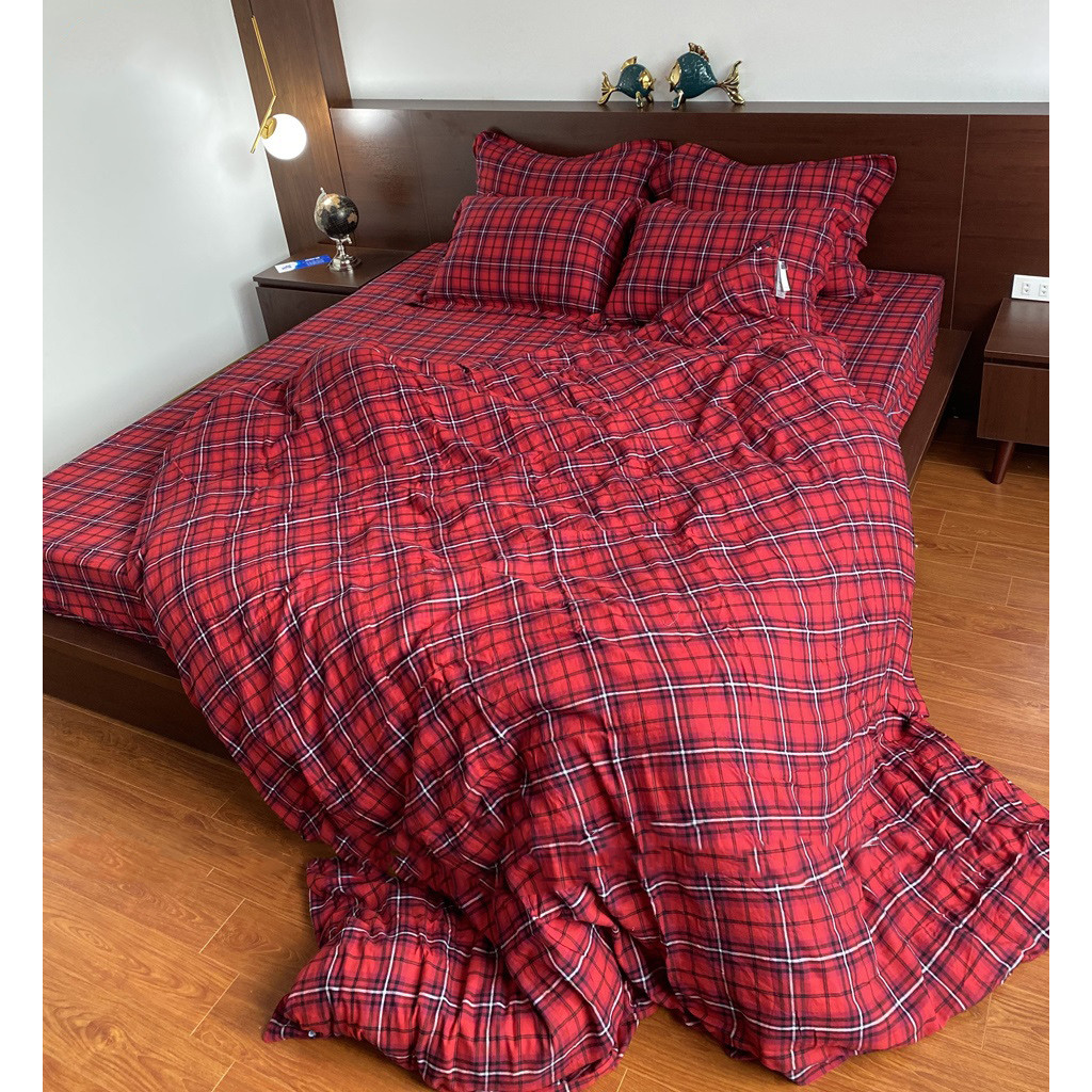 Bộ chăn ga gối kẻ đỏ 1m2x2m